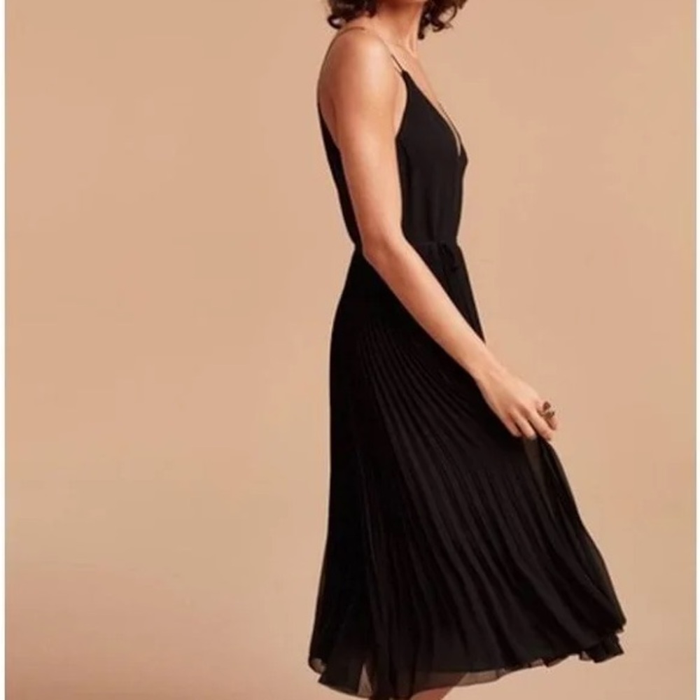 Baune Accordion Black Pleated Dress Aritzia